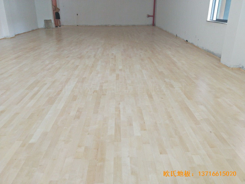杭州分水鎮徐凝小學運動館體育木地板鋪設案例4