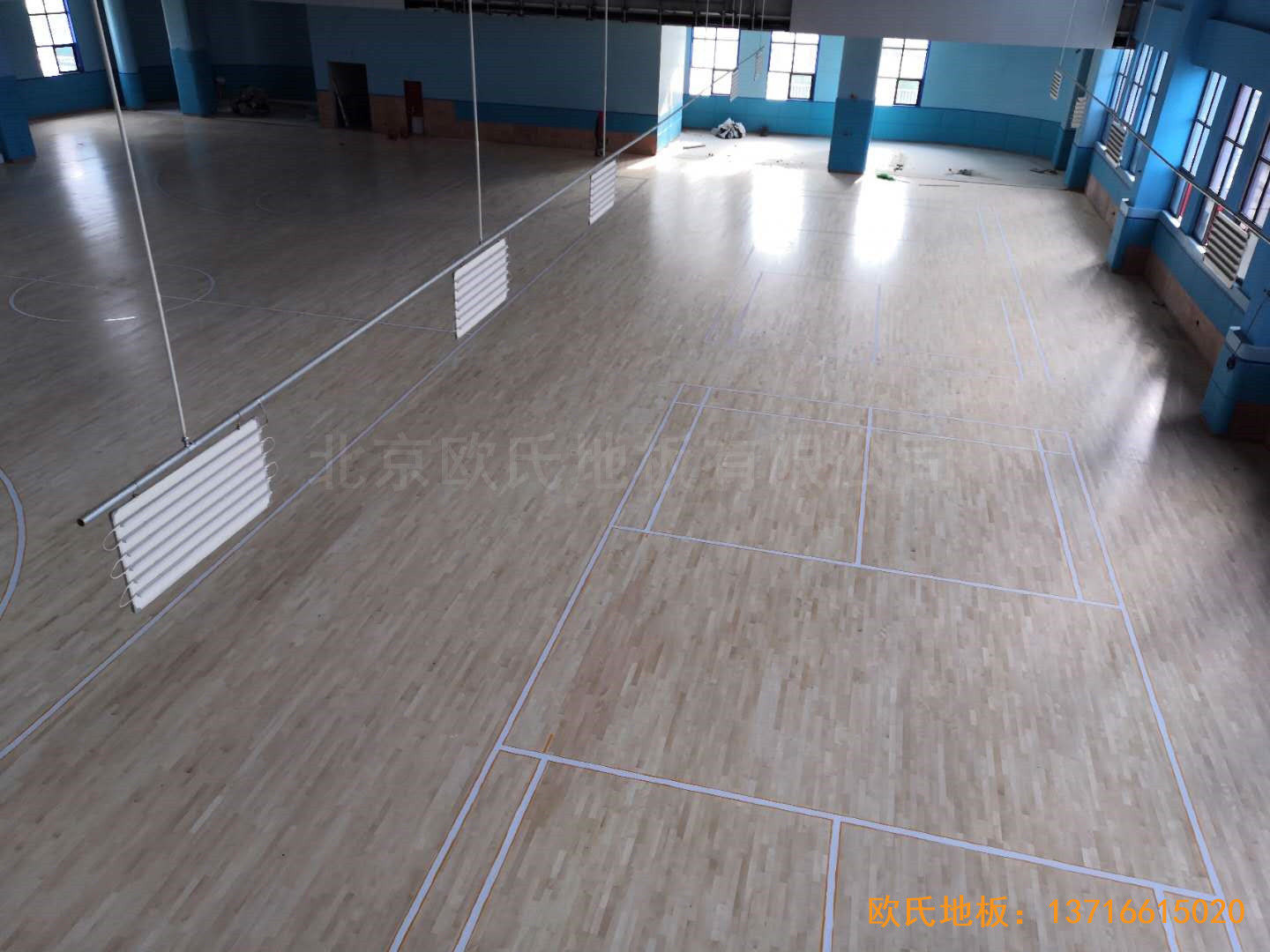 江西城西橋小學A區體育館運動木地板鋪裝案例4