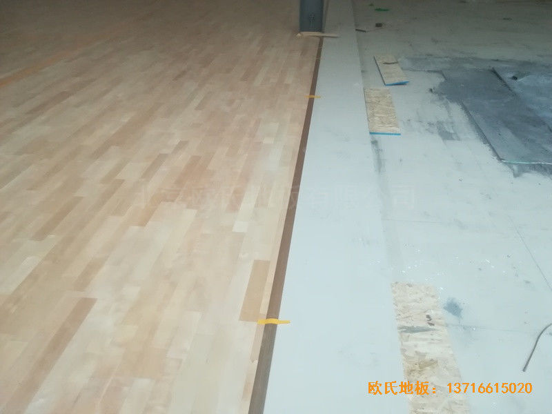 江西宜春袁州區籃球館體育地板施工案例3