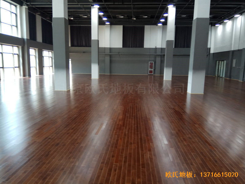 北京亦莊貞觀行業大廈運動場所運動地板安裝案例0