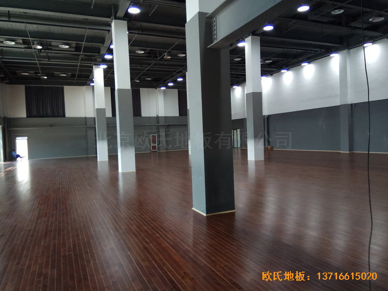 北京亦莊貞觀行業大廈運動場所運動地板安裝案例3