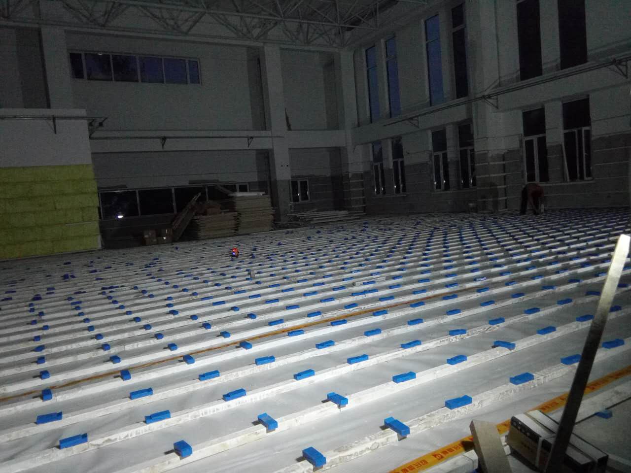 濱州南海小學(xué)籃球館項目安裝流程