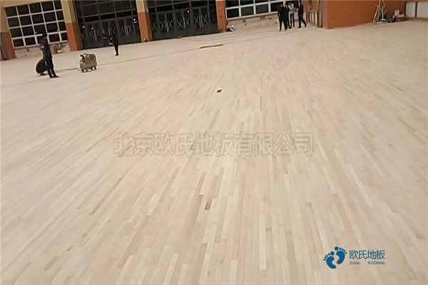 運(yùn)動木地板固定式安裝步驟3